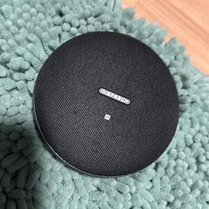 Conference speaker, bluetooth